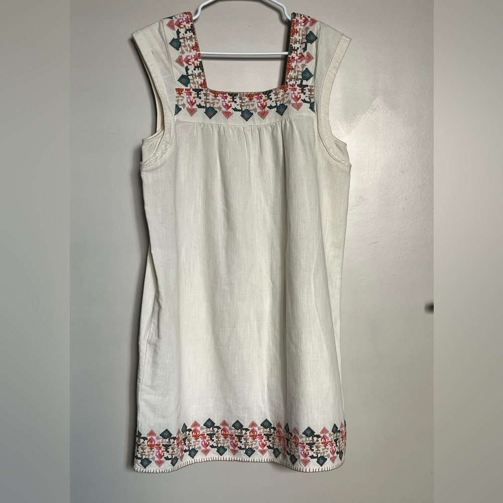 Faherty Dress Hailee Dress Embroidered Sleeveless Dress Sz M (NWOT) - Picture 2 of 8